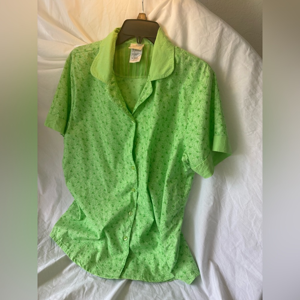Disney Green tingle bell sleep shirt